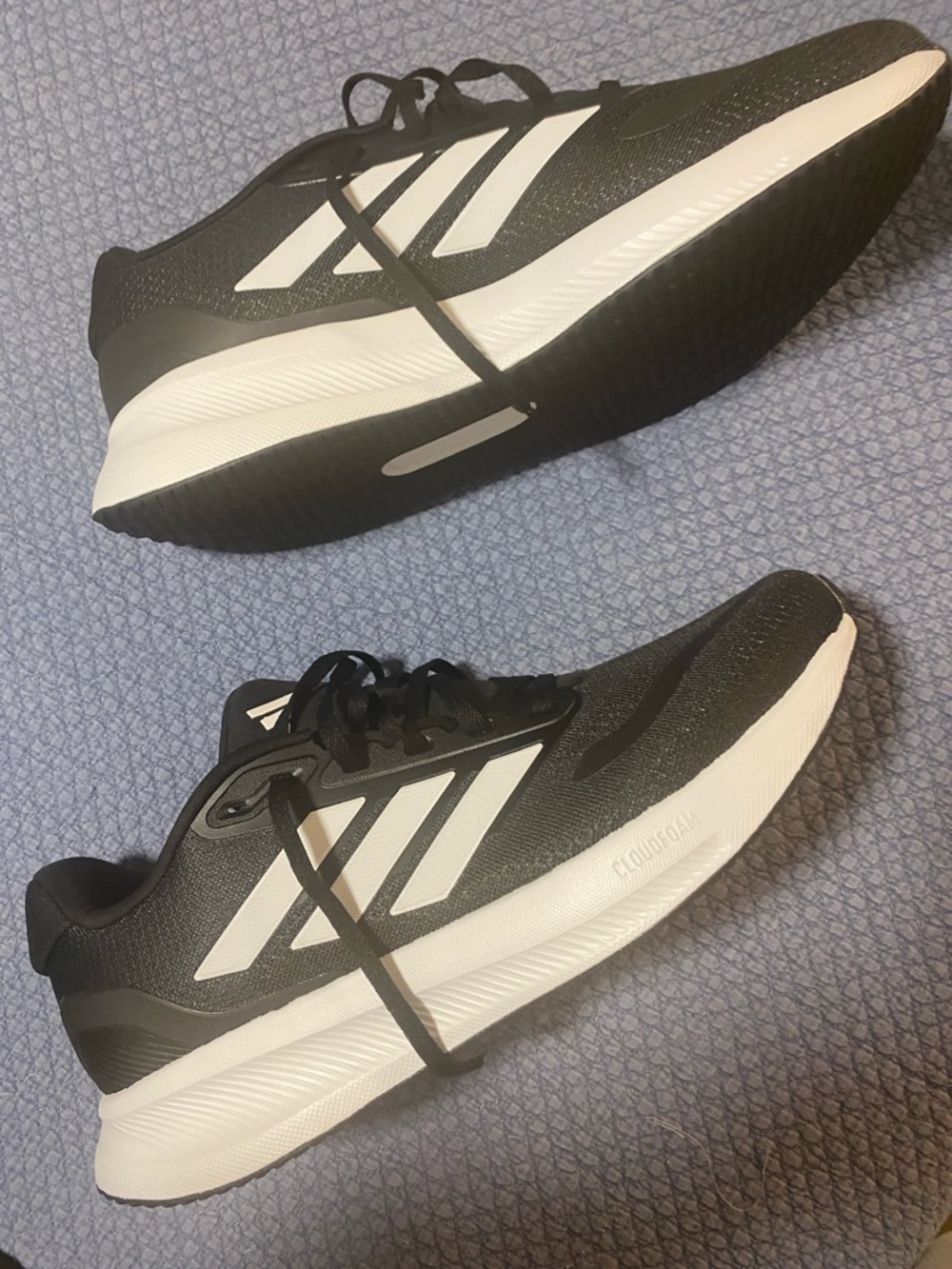 Adidas Runfalcon 5 Men’s Size 11 Black and White Shoes - Picture 5 of 6